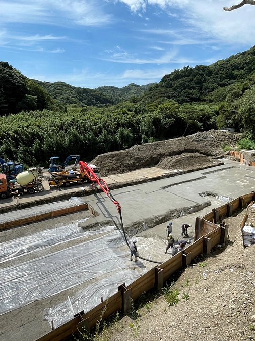 基礎工事が始まりました。