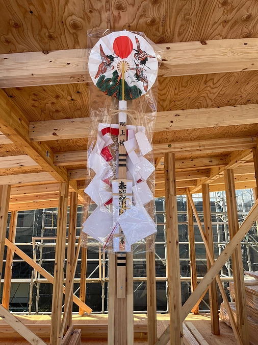 祝上棟！餅投げ！