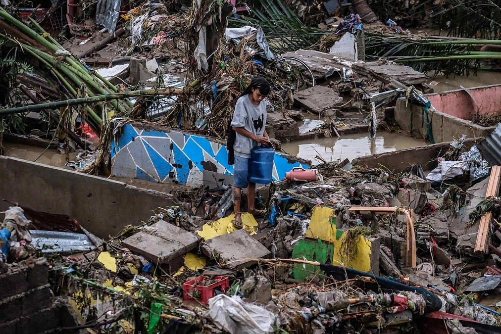 被災地を襲った大型台風の絶望