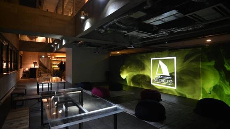 品川区にあるギャラリー併設のホステルに新たな機材を！