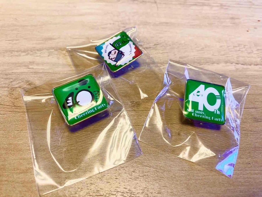 40周年翠ちゃんピンバッチ等を作成しました。（ご報告）