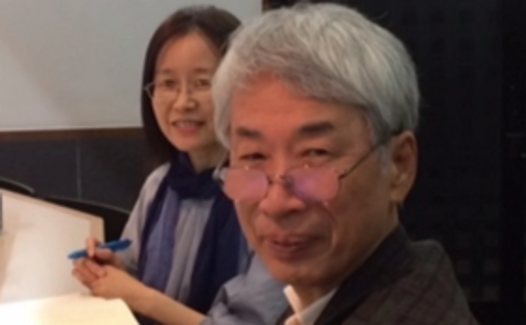 皆さまを繋ぐ一冊を!記念書籍ご送付