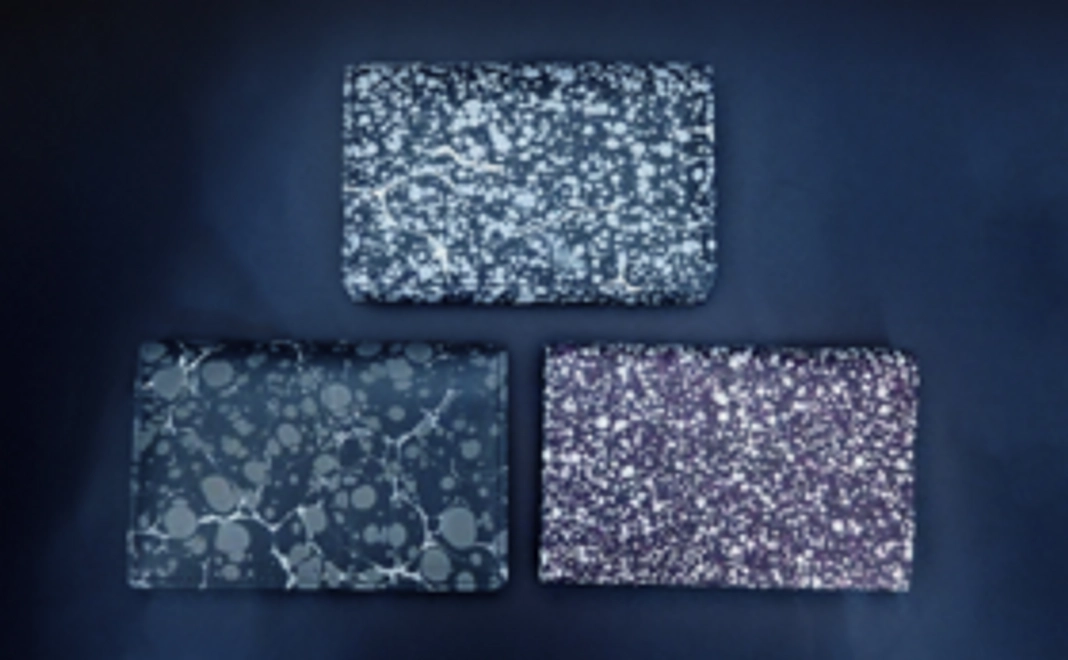 墨流し本革名刺入れ（先着30名様）