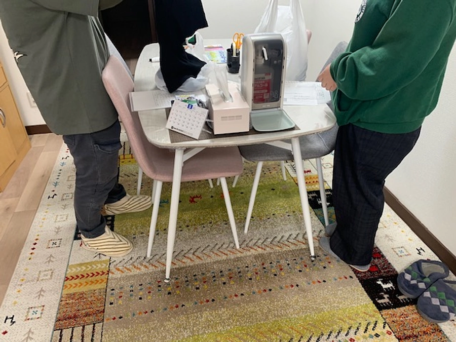 学生緊急避難スペース⑭～思い悩む～