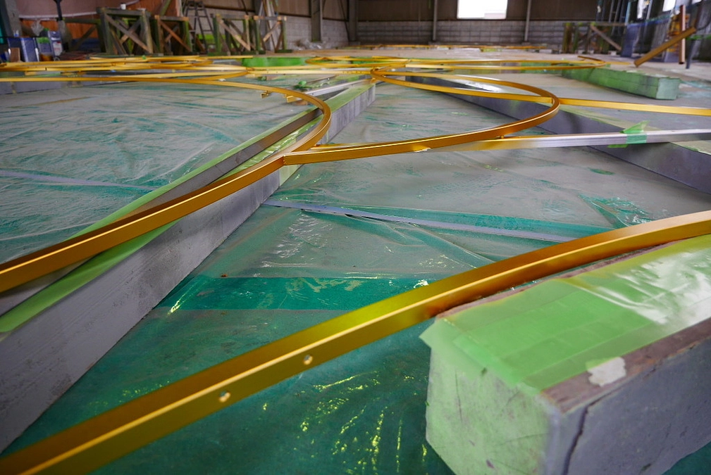 天井の輪の塗装報告／明日は２１日お大師様のご縁日