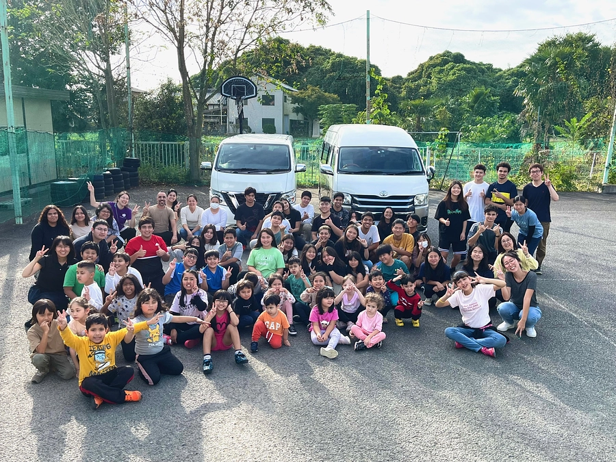 新しい送迎バスがきました！！