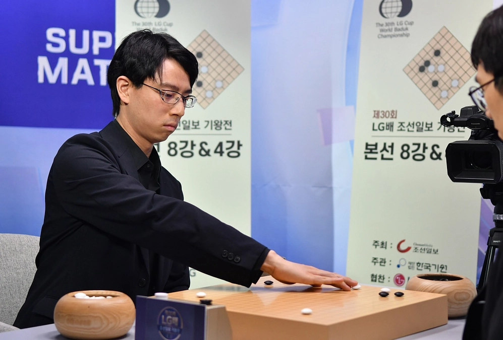【一力棋聖も途中参加！】洪清泉 総師範と平田智也八段による一力棋聖のLG杯決勝激励会