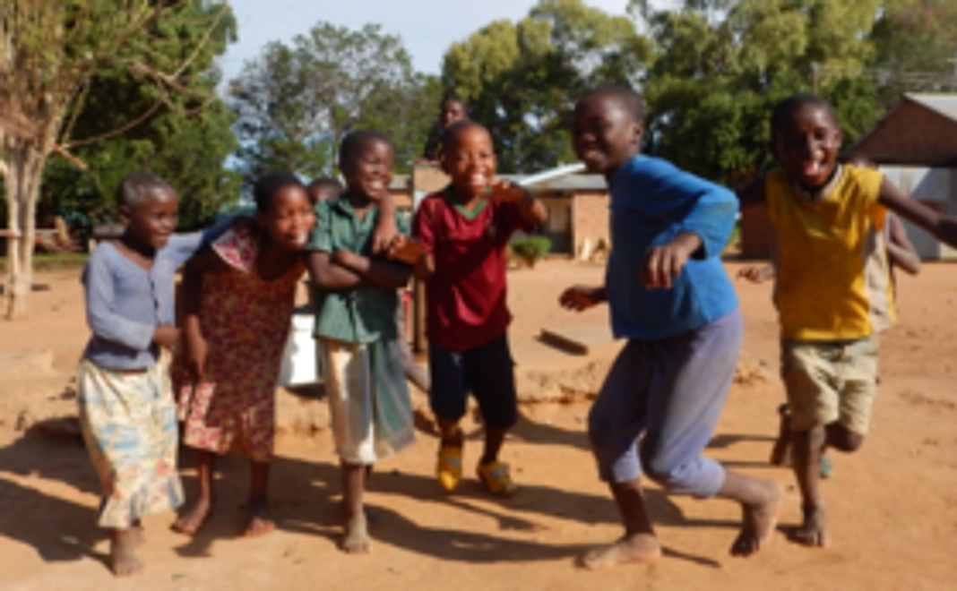 お礼のメールと活動報告書の送付