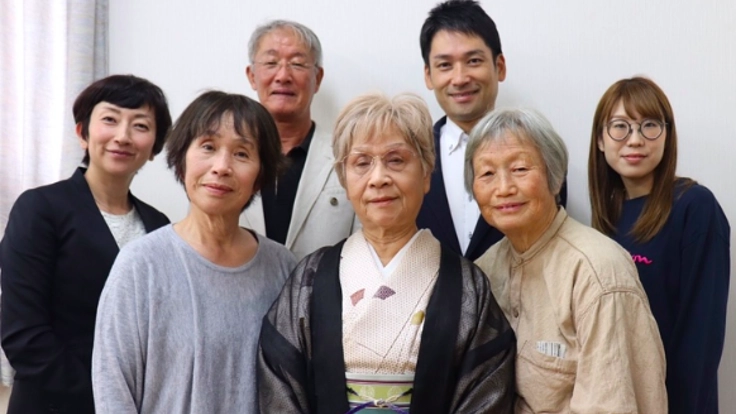 手話通訳者の職業病「頸肩腕障害」 予防・治療の本を出版！