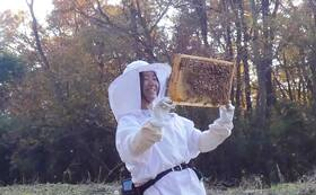 つむぎ養蜂園代表　阿久津 瞳にインタビュー