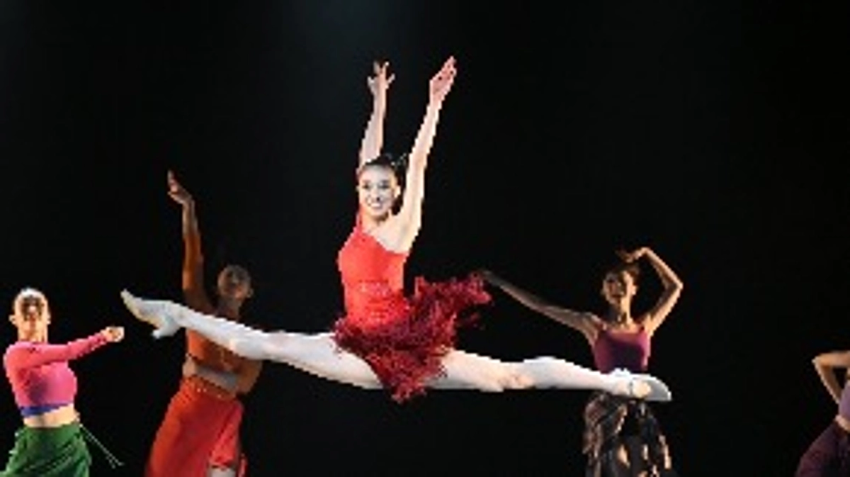 NEOダンサーのご紹介No.3【原 衣梨佳】