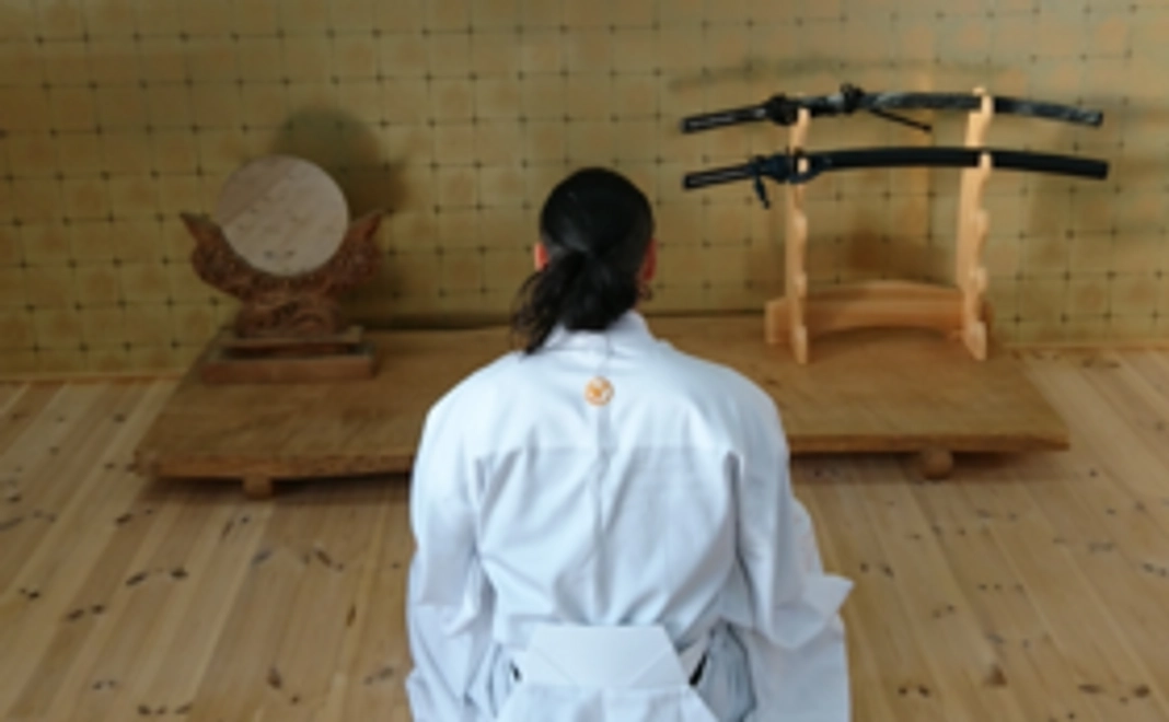 道場に木の札でお名前を掲載