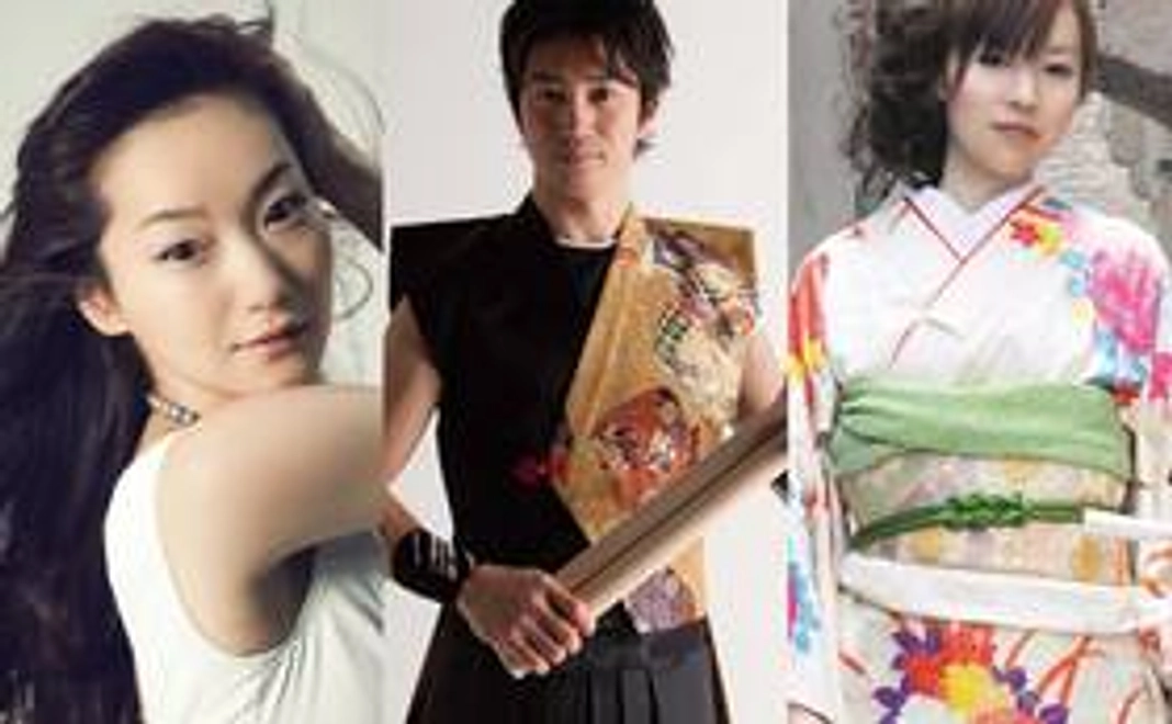 アーティストからのムービーお届け