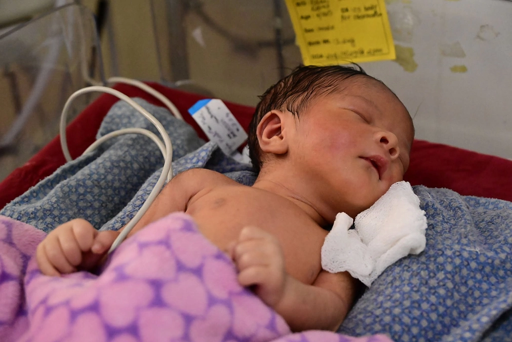 「生まれてきたのに、生きられない」――ネパール新生児医療の現実と、私たちにできること