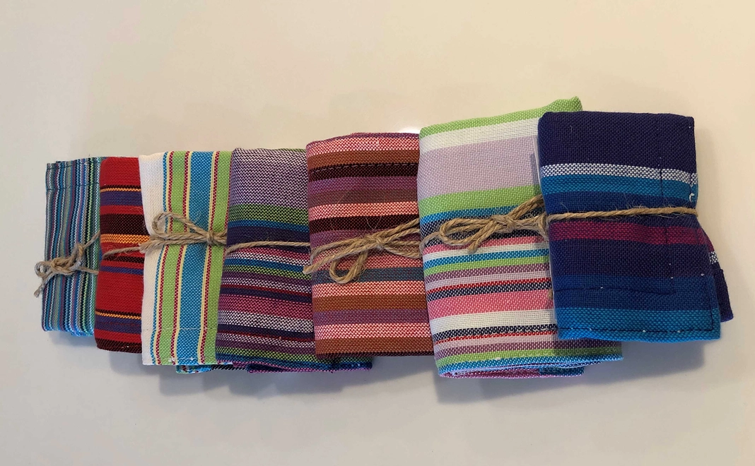 キコイのハンドタオル