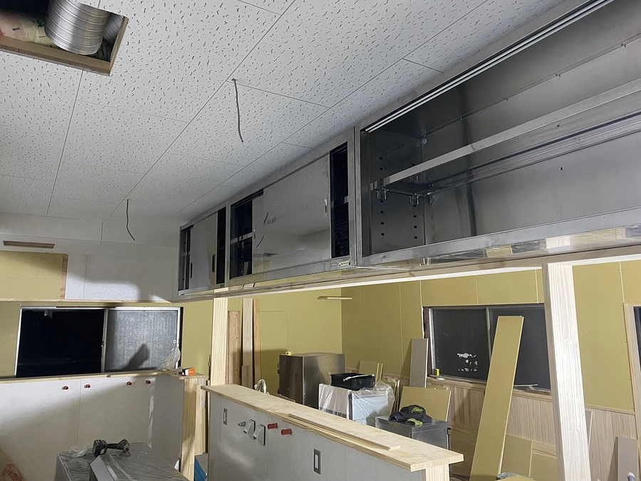 いよいよ厨房機器の納入日