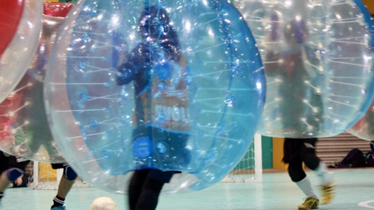 学生連盟を設立し、バブルサッカーをメジャースポーツにしたい！