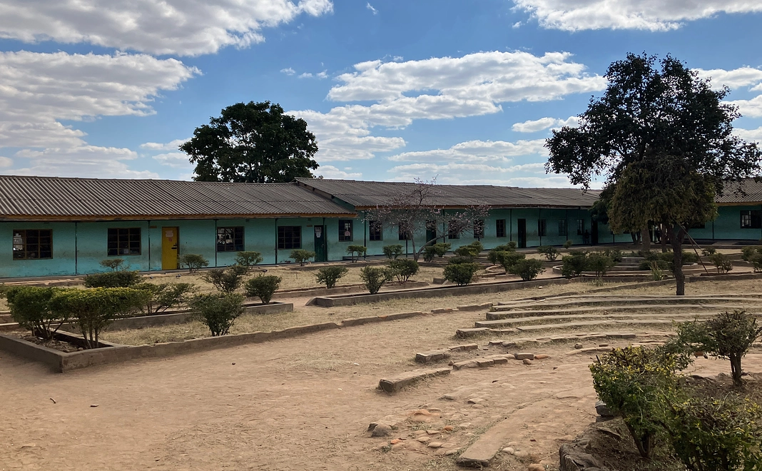 ジンバブエの子供たちのために