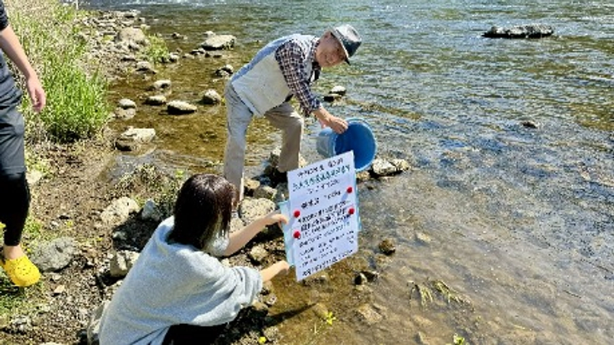 昨日はギフトの「あゆ放流体験」に2組ご参加いただきました！