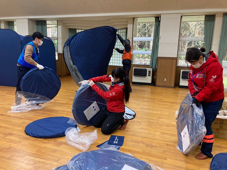 【令和6年能登半島地震 】避難所の設営から移動までを支援。助け合う自立運営をサポートする