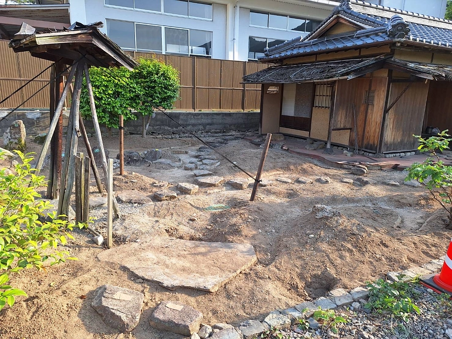 驢庵再生プロジェクトのこれまで  -除草作業-