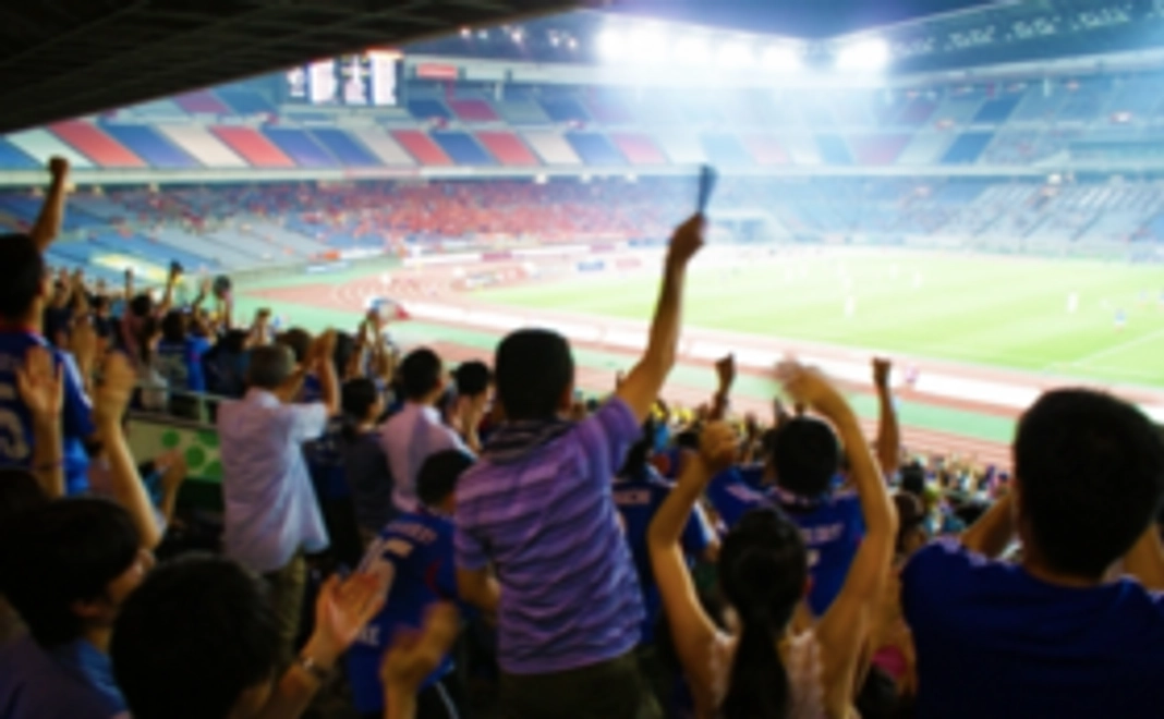 【10名限定！特別販売】エキシビジョンマッチ観戦チケット（2枚）＋芸能人チーム全員のサイン色紙