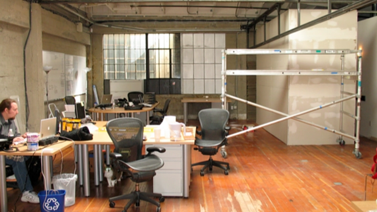 業務複合機定額サービスとスマホの最大手出し0円修理サイト開設