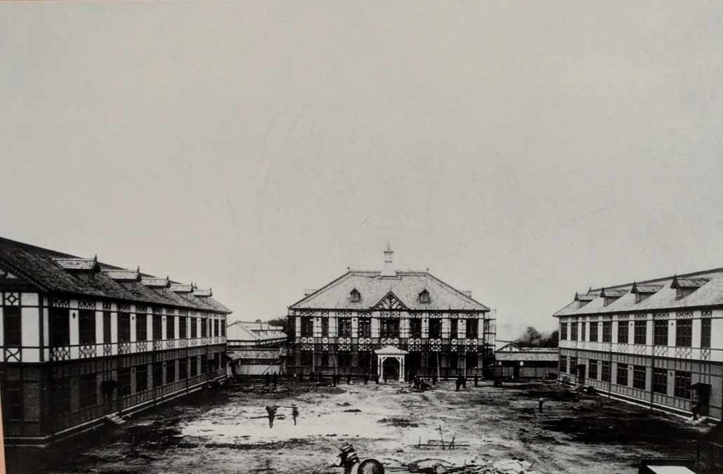 （残り４日！）奈良女子高等師範学校、開校の準備