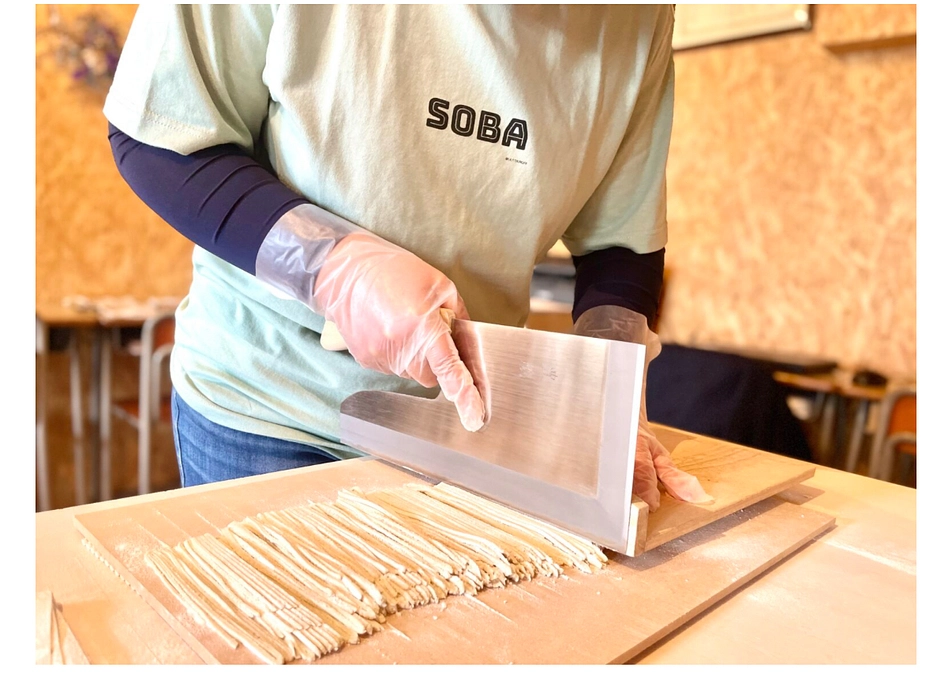 磐梯高原で楽しむ、１組限定の蕎麦打ち体験【福島県・会津】