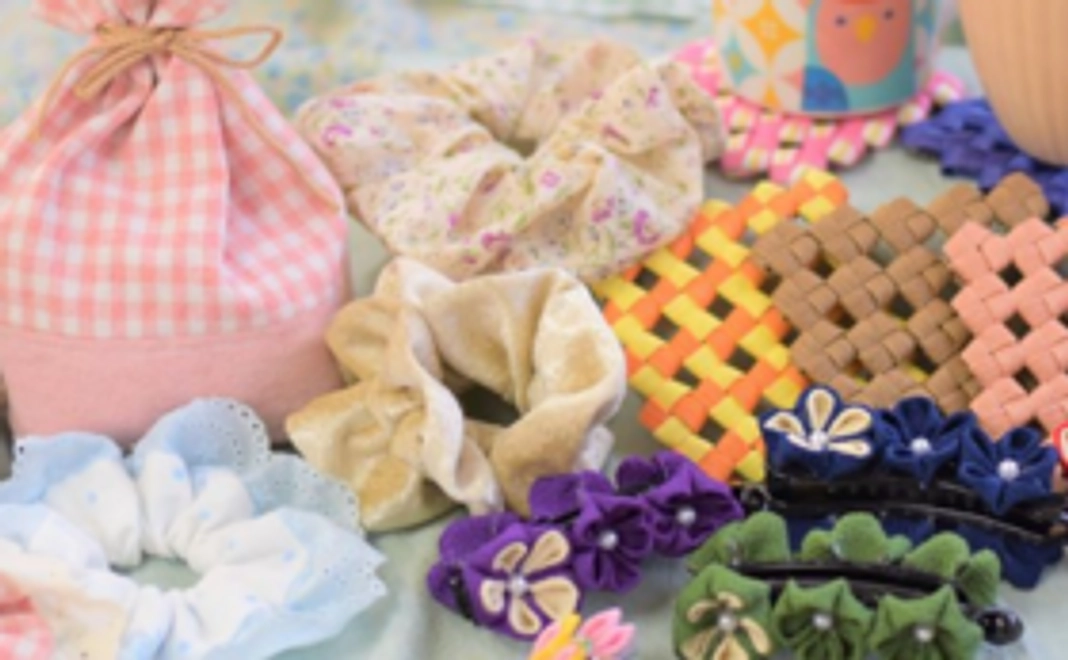 【一般の方向け】障がい者の方が作られたシュシュ&コースター