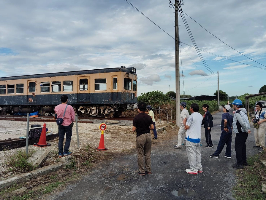 10/4（金）「首都圏電車区2212号お披露目前の清掃体験」を実施しました