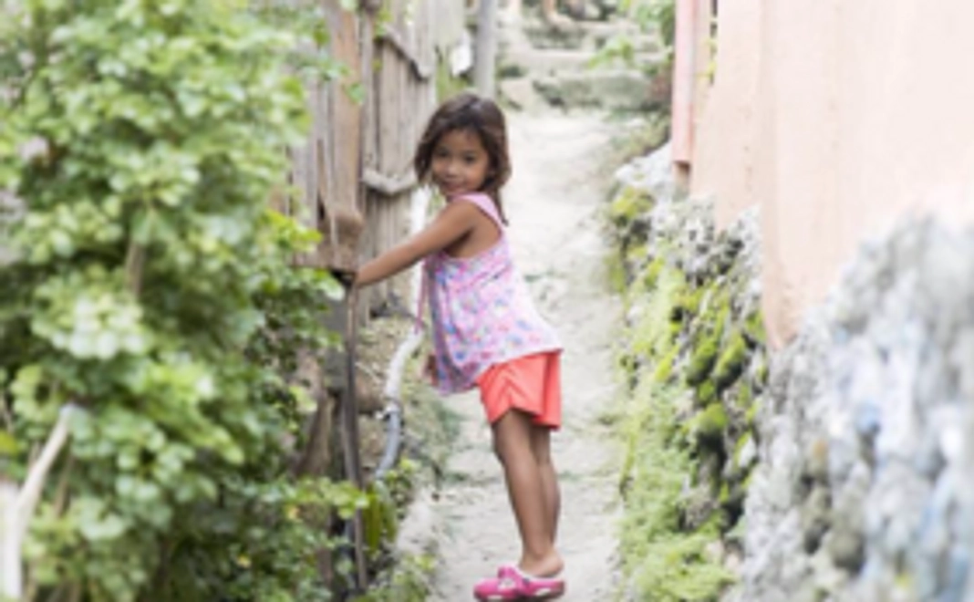 子どもの書いた絵をTシャツにしてお届けします！