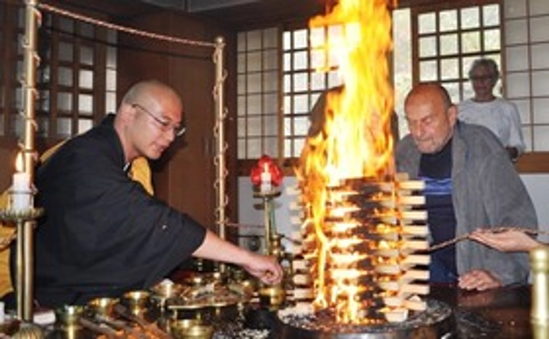 祈願と御札（おふだ）と活動報告メール