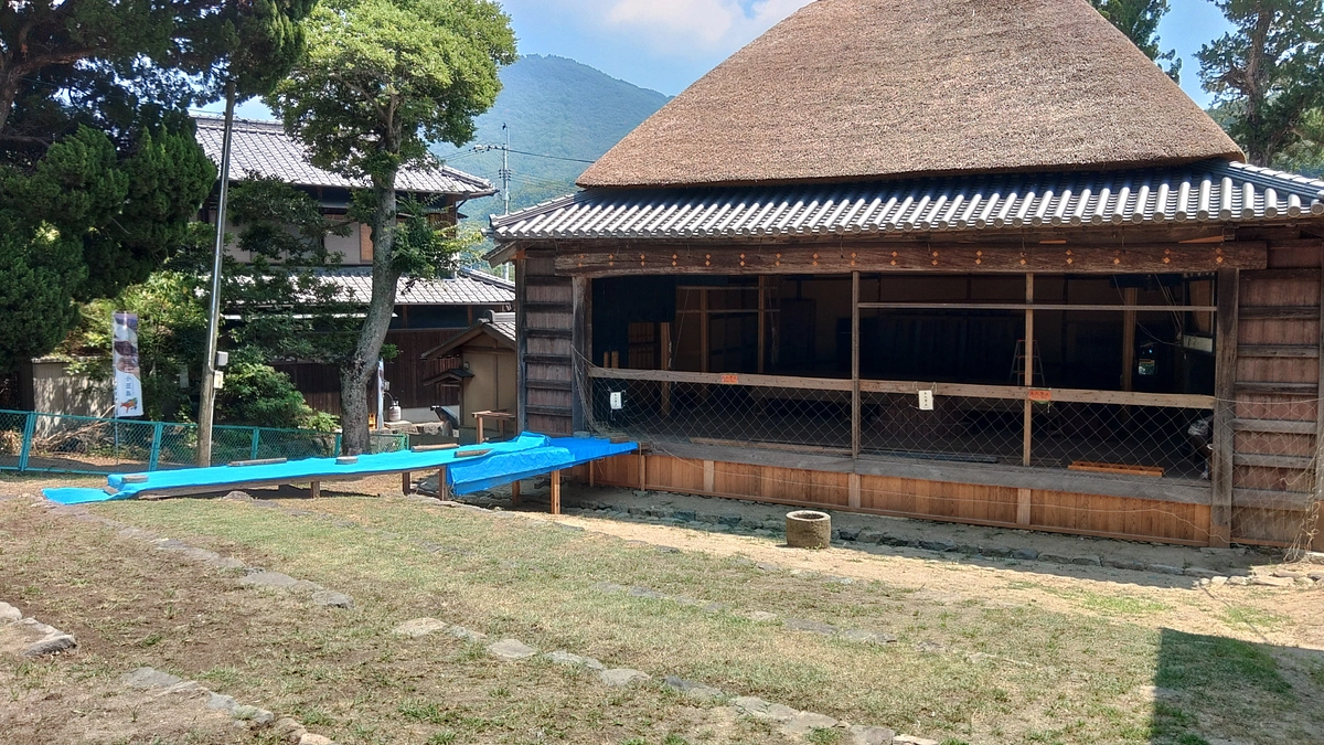 舞台が開きました