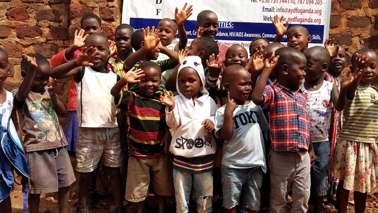 ウガンダの子どもに持続的な教育を！プリンターを使った挑戦！
