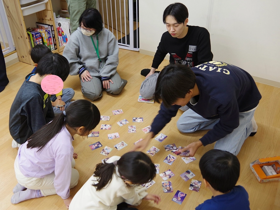 児童発達支援・放課後等デイサービス心花すげにて世界の子ども権利かるたワークショップを実施しました！