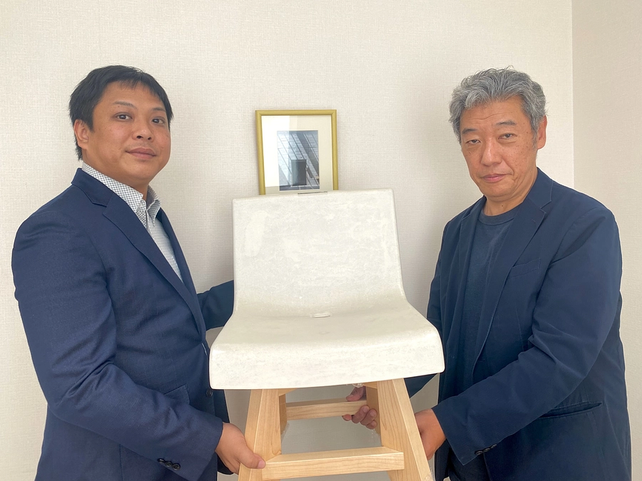 椅子をデザインいただいた設計事務所を訪問しました