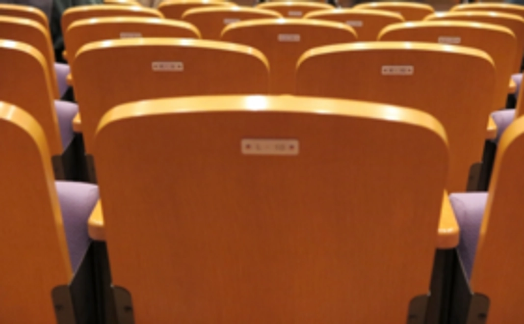 【目指せ300席 関根ひろみ プロへ挑戦朗読会 限定チケット】自由席1枚／2月開催