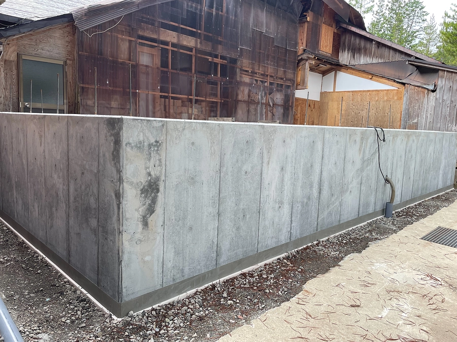 土台が出来て、この中身は、地下の貯蔵施設になります。