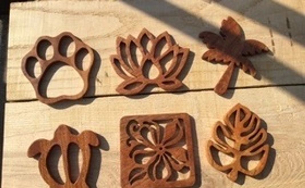 コースターとドッグランの割引券の贈呈