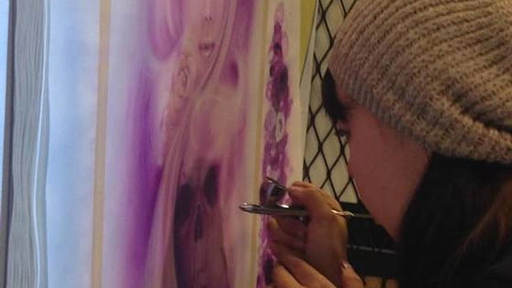 エアブラシに想いをのせて震災支援の感謝を込めた個展を開きたい