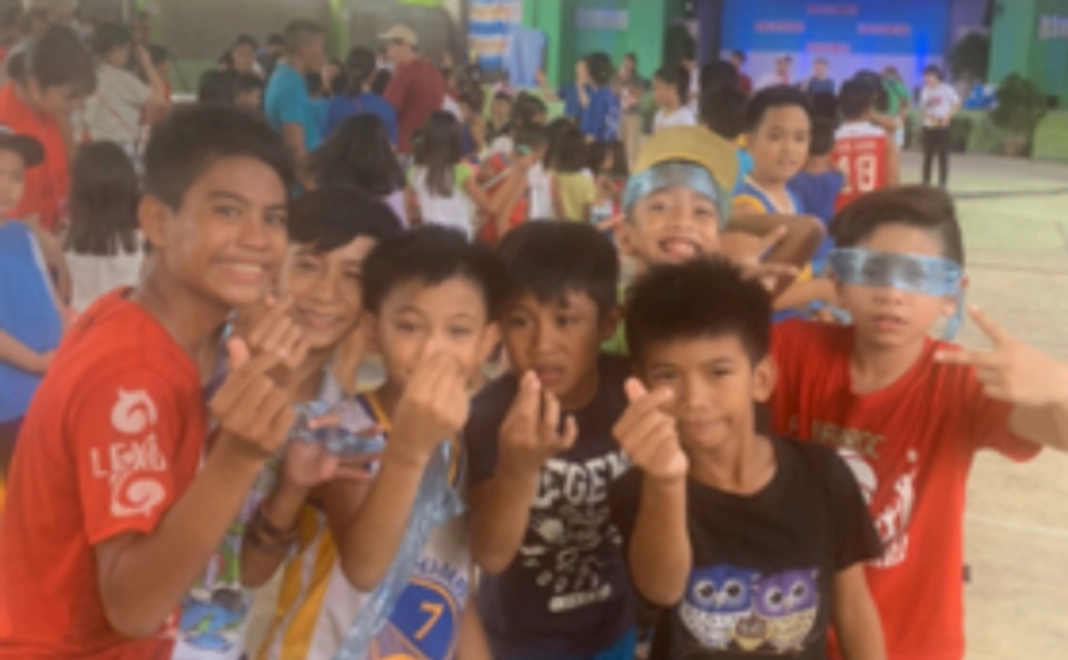 【フィリピンの子どもたちを応援！】子どもたちの笑顔と活動報告をお届けコース