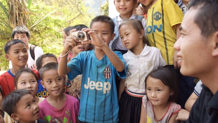 「世界の小さなカメラマン」子ども達が日常を写した写真集制作!