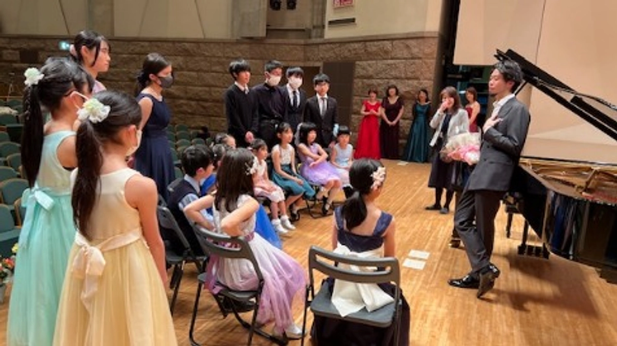 嘉屋翔太さんが鳥取県支部でゲスト演奏♪