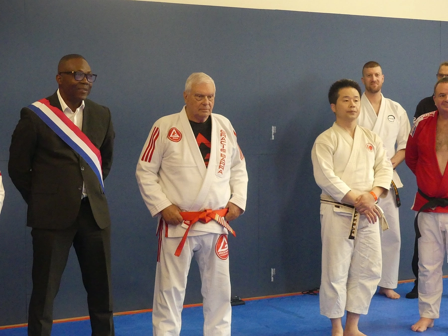 プロジェクトはお陰様で無事に成立いたしました。