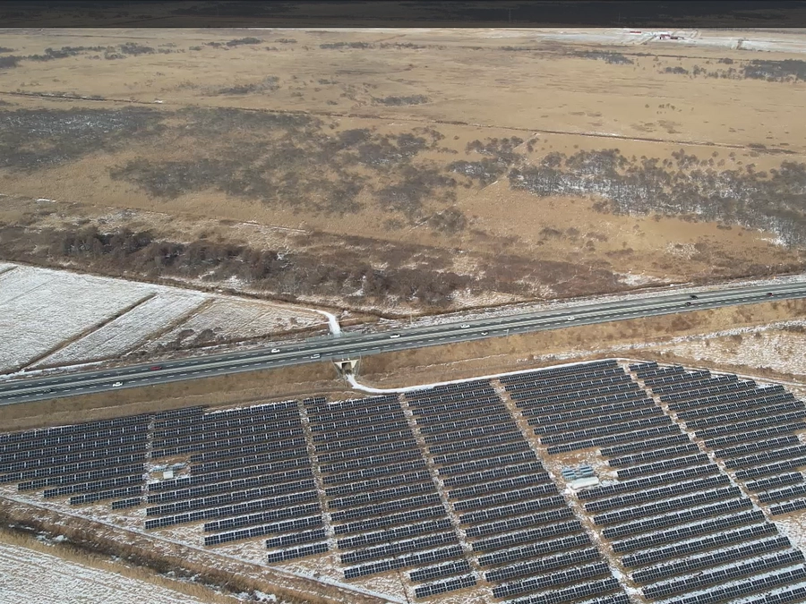 釧路湿原南部の太陽光発電施設群