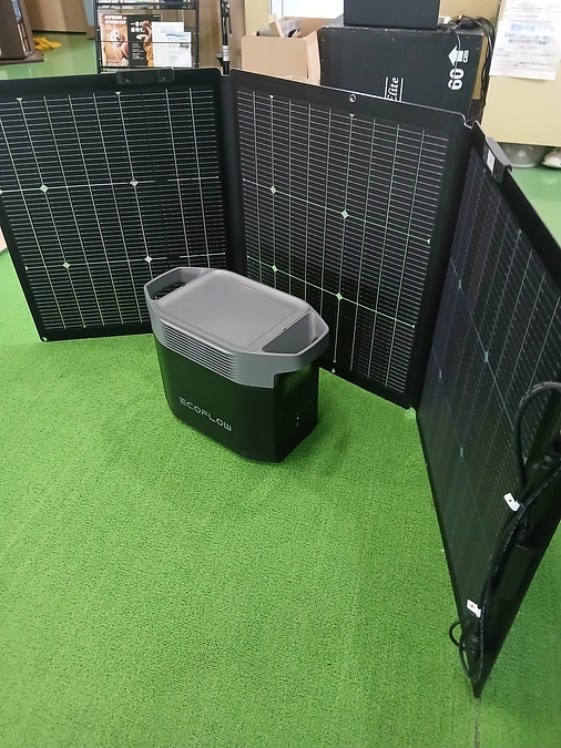 ポータブル電源とソーラーパネル購入しました