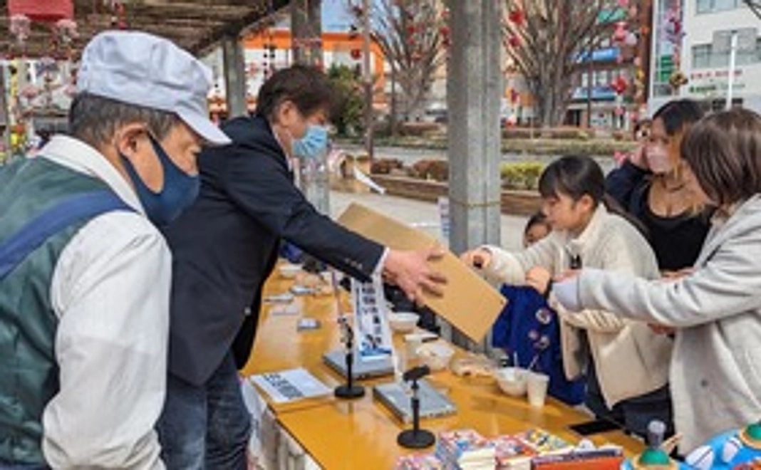 マンスリーサポーター100000円