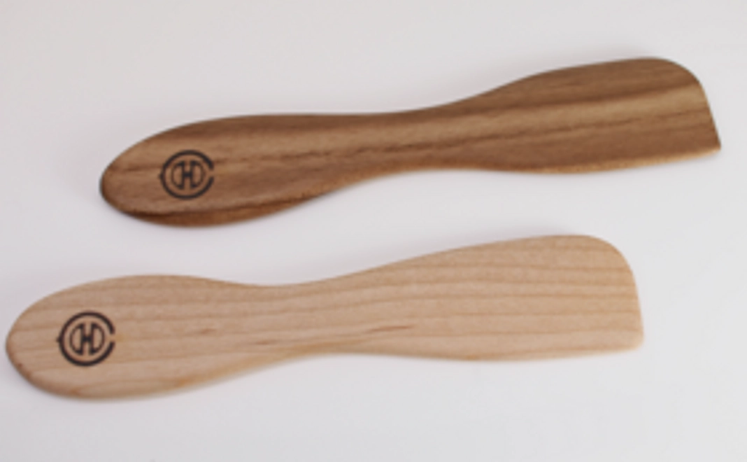 【アイス専用のスプーン】口当たり優しく、カップの隅まできれいにすくえます