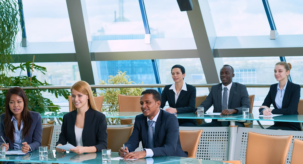 国際的エリートが知る"文化を超える"ノンバーバル術──国際会議で日本人が圧倒的存在感を示す方法